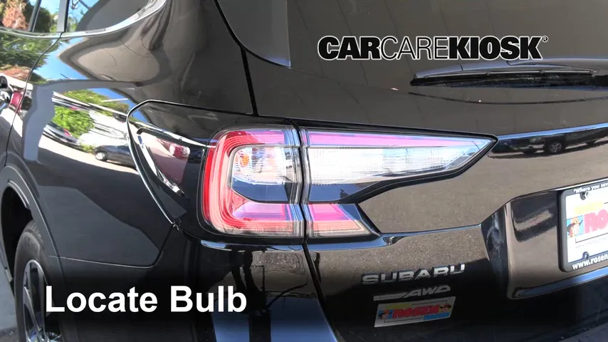 2020 Subaru Outback Limited 2.5L 4 Cyl. Éclairage Feux de position arrière (remplacer ampoule)